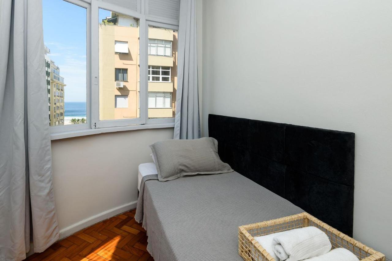 Omar do Rio - PJ808, 2Qtos comVista Mar, Internet 120mpbs, Smart TV a 100metros da praia de Copacabana e 04 minutos andando do Metrô Rio de Janeiro Exterior foto